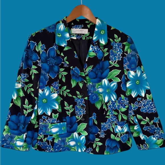 Tahari-Floral cotton blazer Arthur S. Levine. Size 12 lined, 3/4 sleeve EUC! - Picture 11 of 15